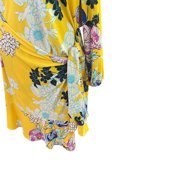 BEIGE by ECI Yellow floral dress w/bell sleeves sz Large - Picture 6 of 13